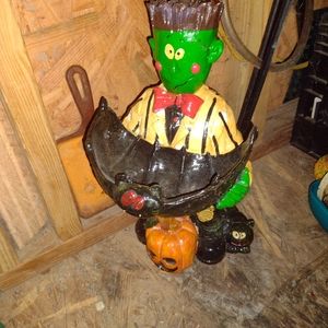 Halloween decor